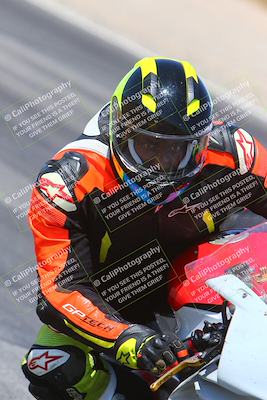 media/Mar-20-2025-Racers Edge (Thu) [[0731d8e3a1]]/2-B Group/Session 4 (Turn 3 Inside)/